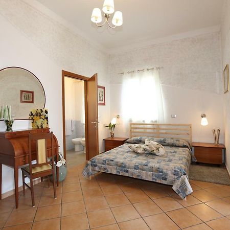 Casa Vacanze Ninfa Avola Bagian luar foto
