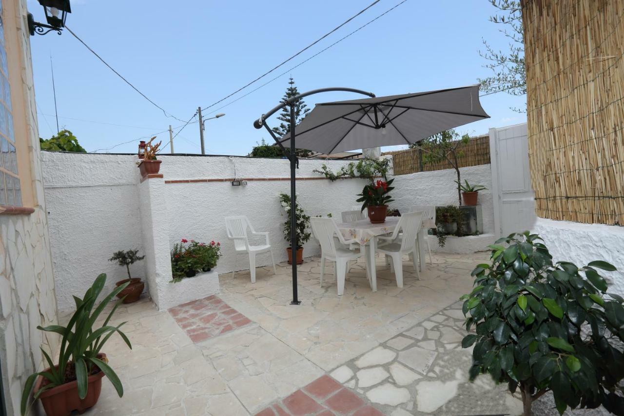 Casa Vacanze Ninfa Avola Bagian luar foto