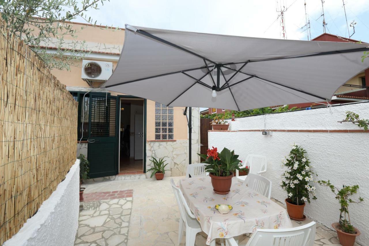 Casa Vacanze Ninfa Avola Bagian luar foto